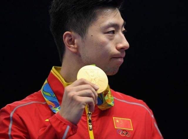 国际足联确认：2026年世界杯引进NFL规则，上下半场变四节制